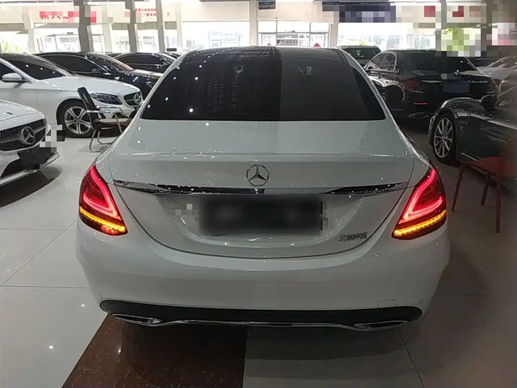 Mercedes-Benz C-Class 2021 C 200 L Fashion Sport Edition фото 6