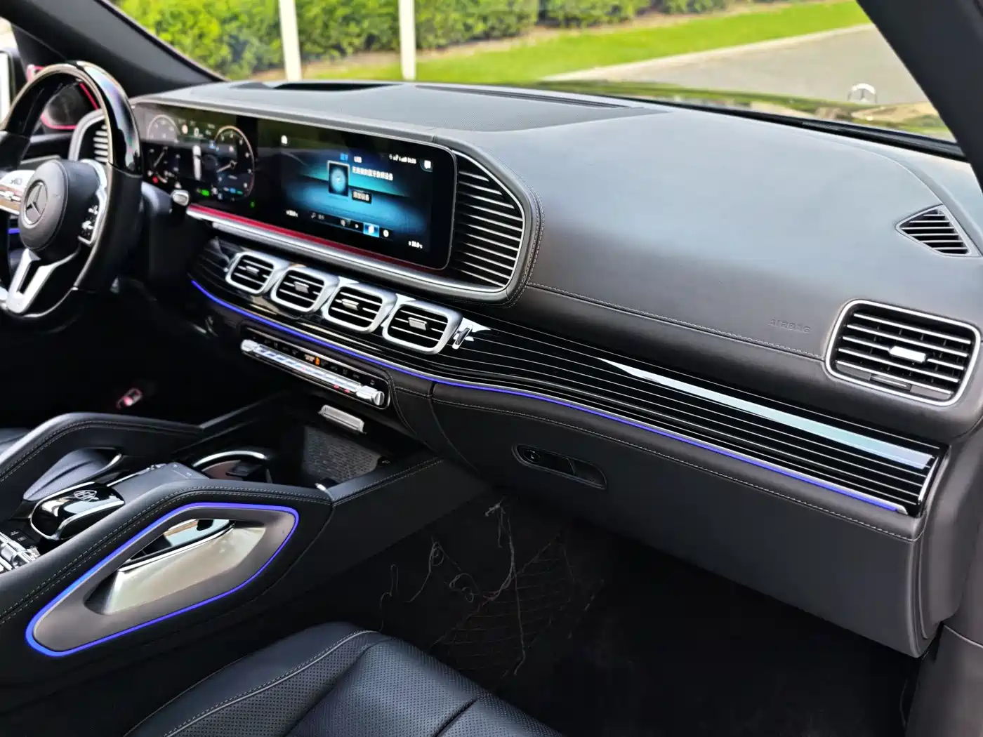 Mercedes-Benz Maybach GLS 2021 GLS 600 4MATIC Etiquette Edition фото 11