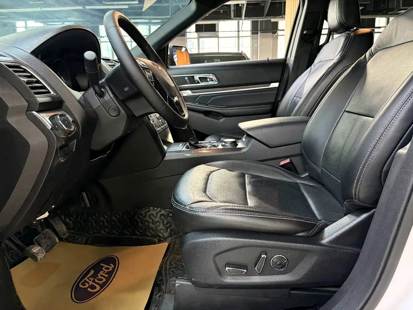 Ford Explorer (Import) 2018 2018 2.3T Elite Edition
