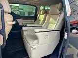صورة 6 - Toyota Alphard
