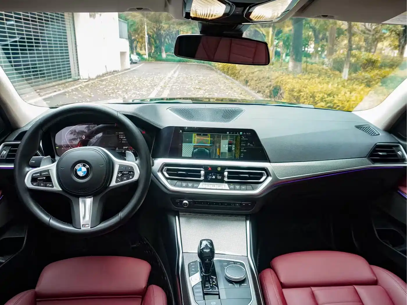 BMW 3 Series 2021 325Li M Sport Night Edition фото 15