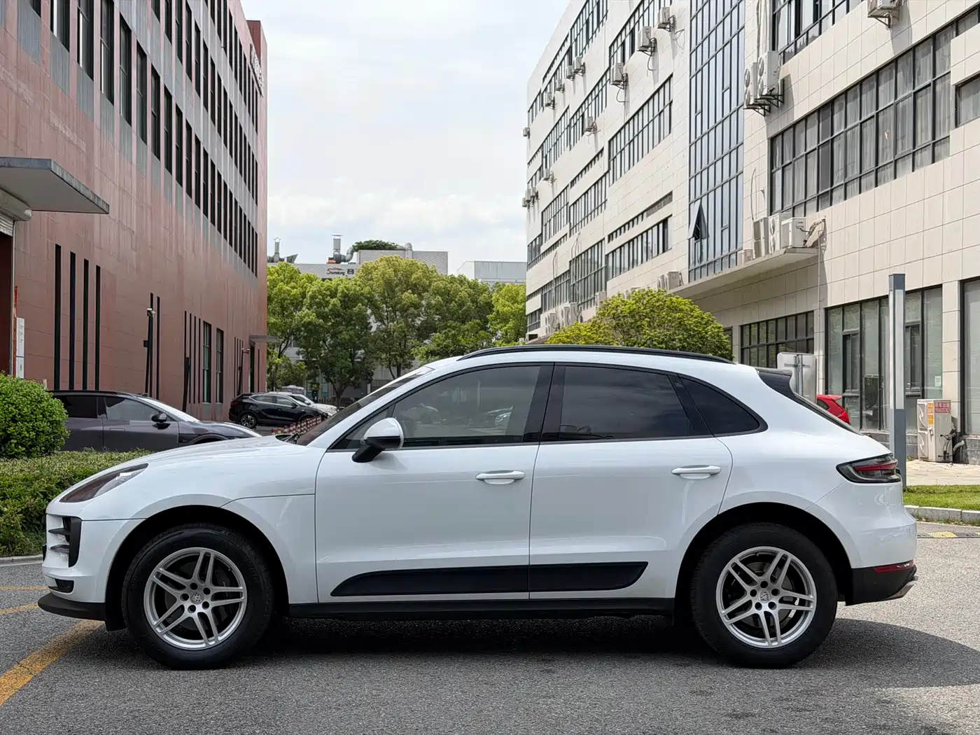 Porsche Macan 2021 Macan 2.0T фото 4