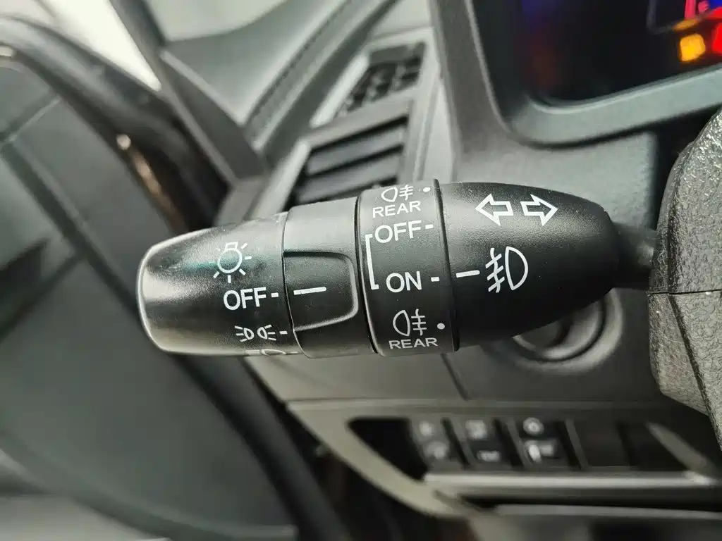 Фото 21 - Luxgen U6 SUV