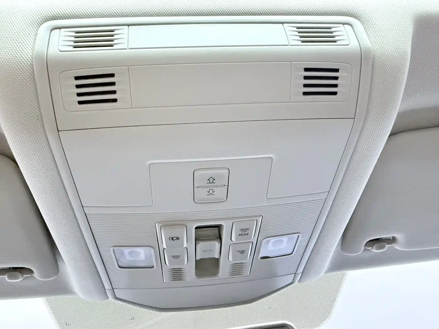 VOLKSWAGEN T ROC EXPLORING SONGS