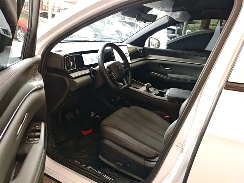 BYD Song Pro New Energy 2025 2nd Generation Smart Drive Edition DM-i 75KM Leading Type фото 15