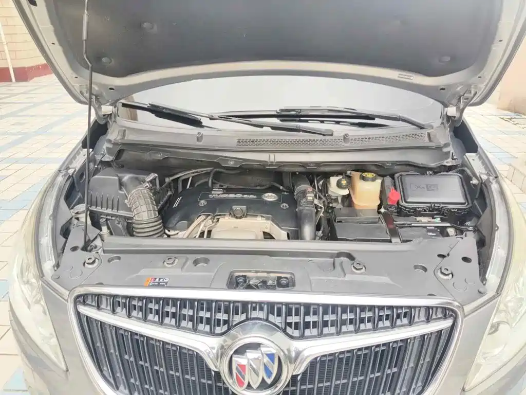 Фото 3 - Buick GL8