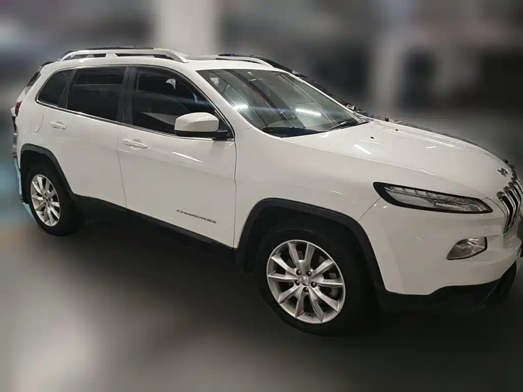 Jeep Cherokee (Import) 2014 2014 2.4L Urban