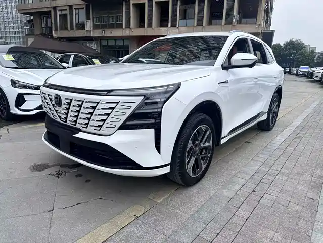 CHANGAN CS75 PLUS