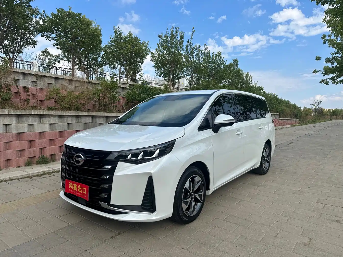 GAC Trumpchi Trumpchi M6 2021 PRO 270T Automatic Luxury Edition