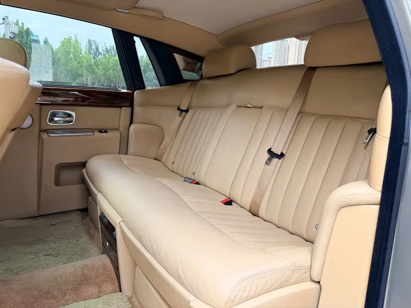 Rolls-Royce Phantom 2007 2004 Model 6.7L Standard Version