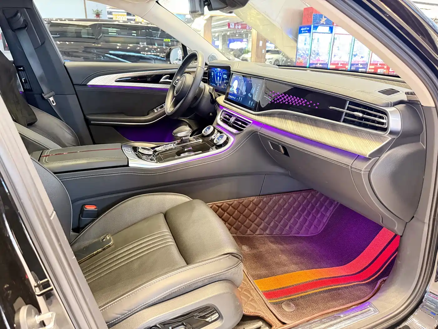 Hongqi H9 2020 2.0T Smart Connection Qi Chang Edition фото 6