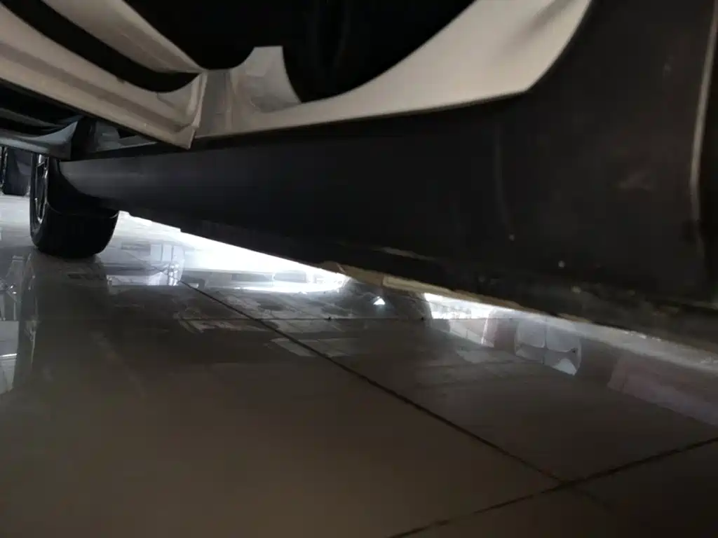 Фото 22 - Geely Geometry E Firefly