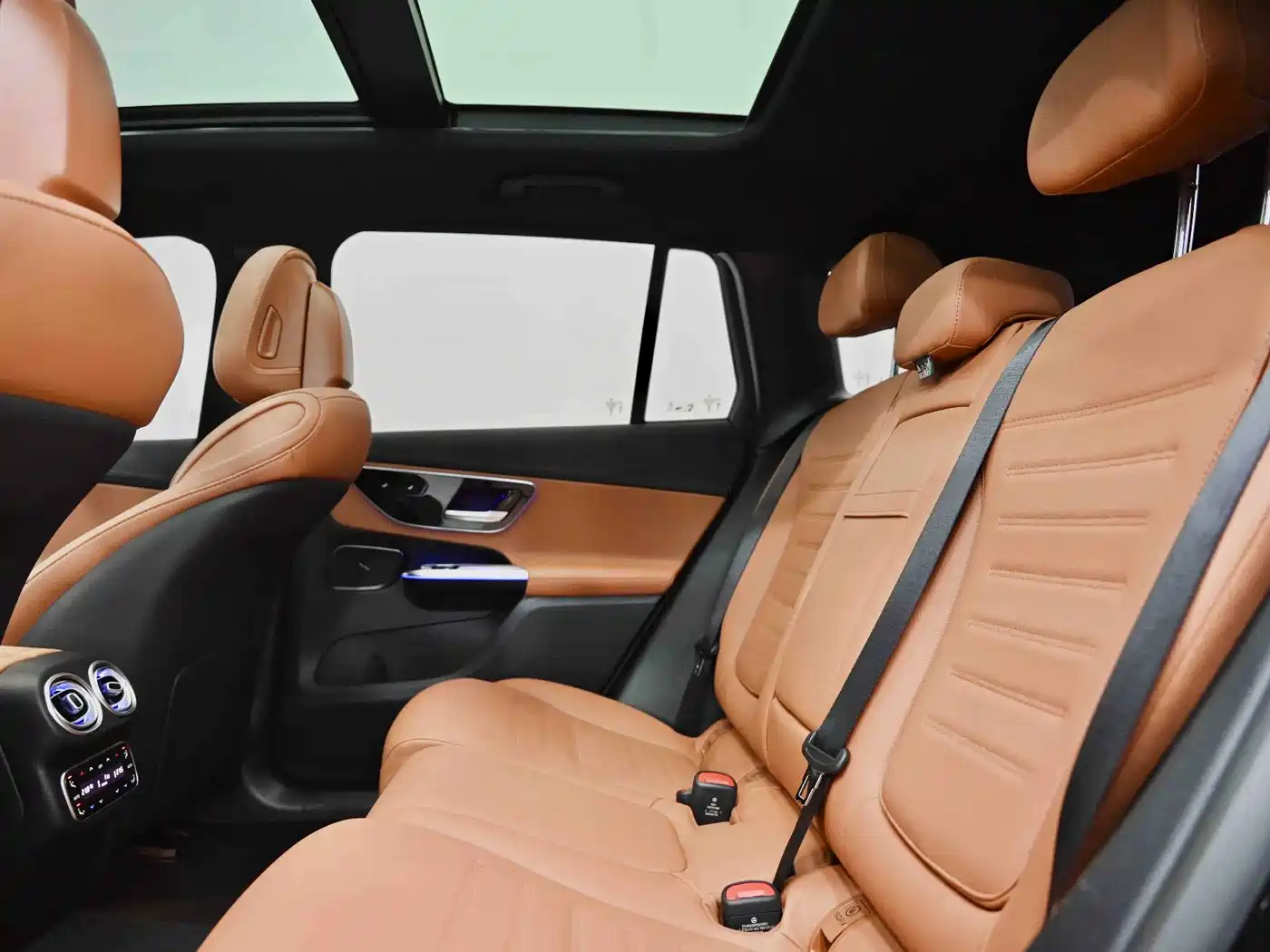 Mercedes-Benz GLC 2025 GLC 300 L 4MATIC Dynamic 5-seater фото 21
