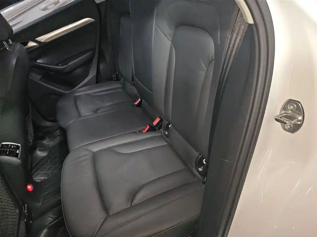Audi Q3 2017 35 TFSI Style фото 17