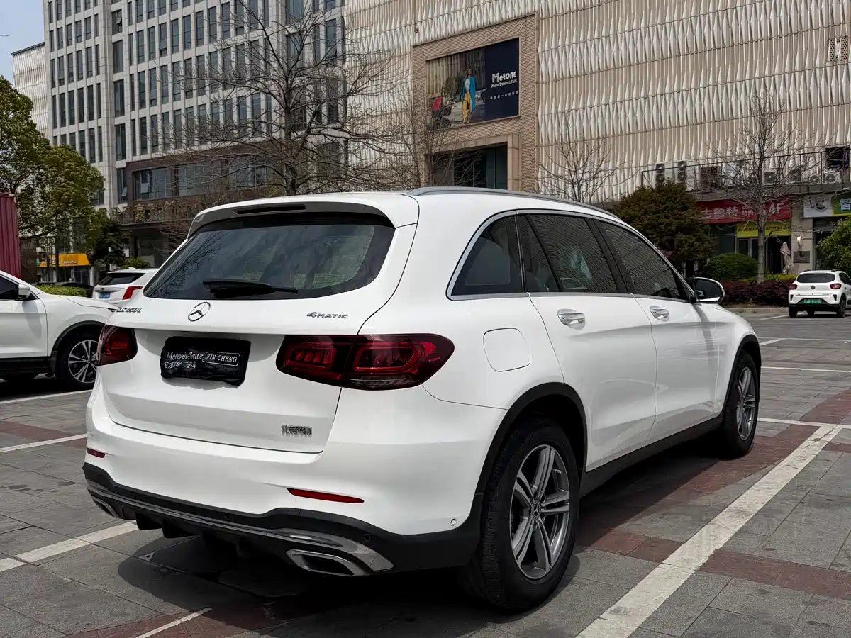 Mercedes-Benz GLC 2020 GLC 260 L 4MATIC Luxury фото 7