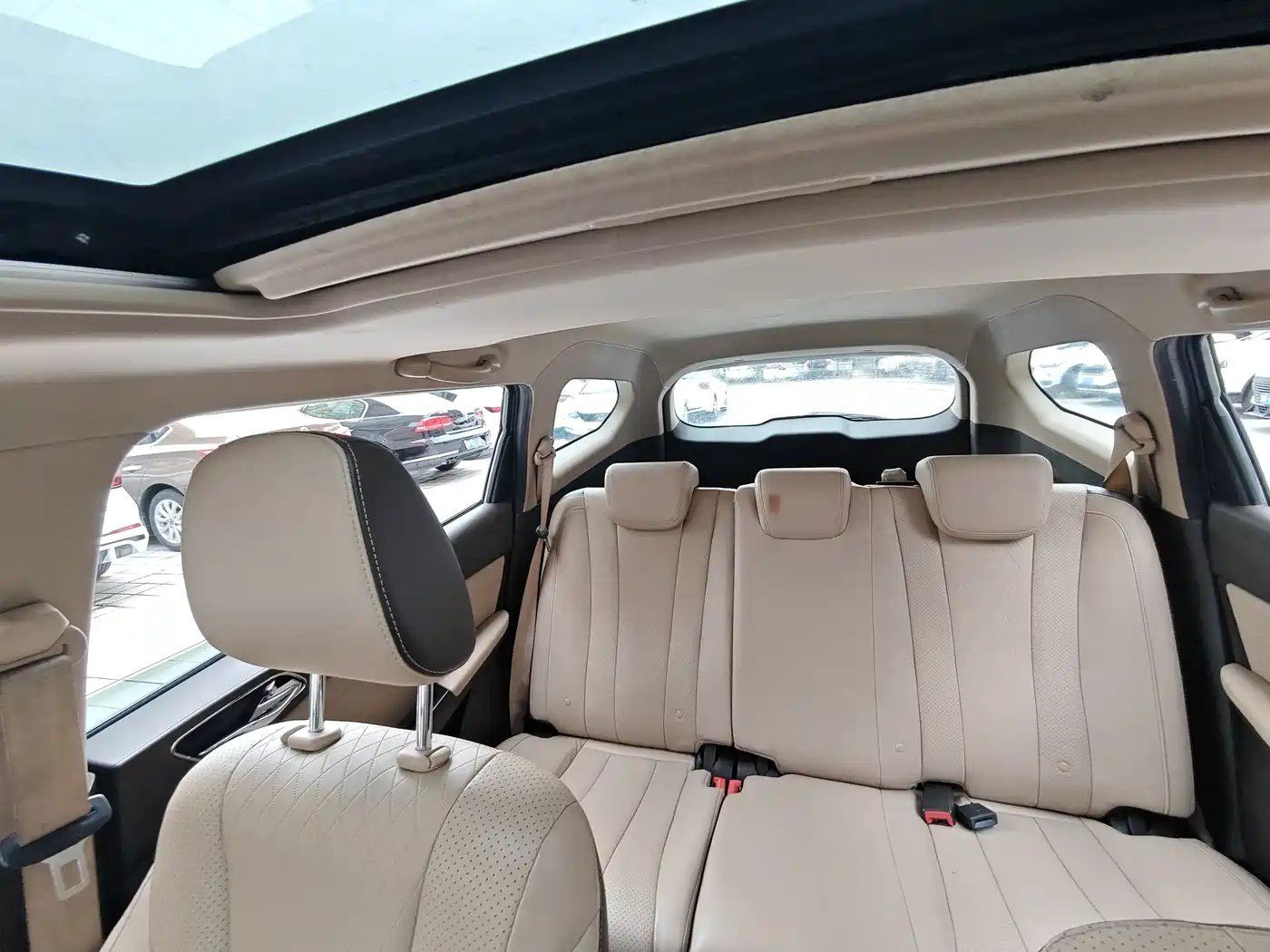 Baojun 310W 2018 2017 1.5L Manual Luxury China V