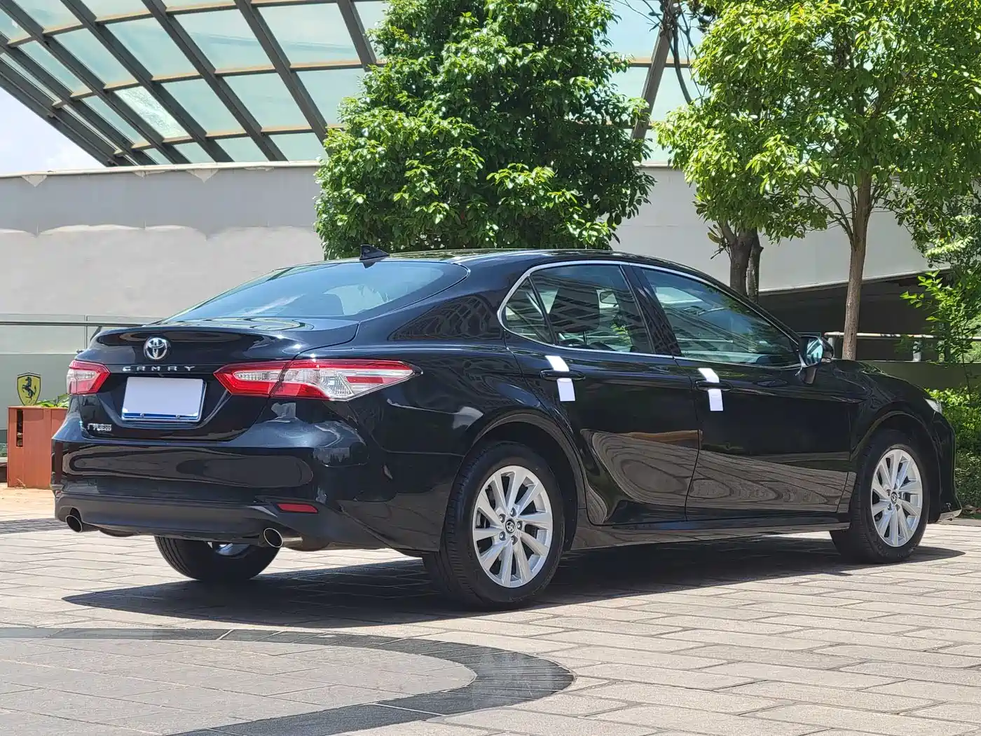 Toyota Camry 2023 2.0G Luxury Edition фото 4