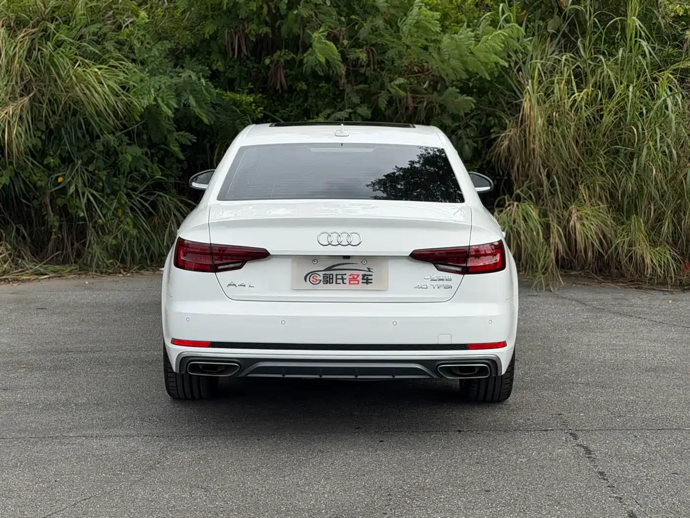 Фото 5 - Audi A4L