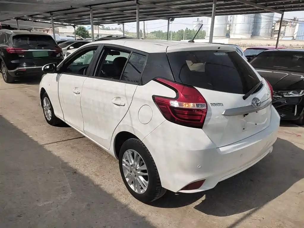 Toyota Vios FS 2017 1.5L CVT Fengchi Edition фото 5