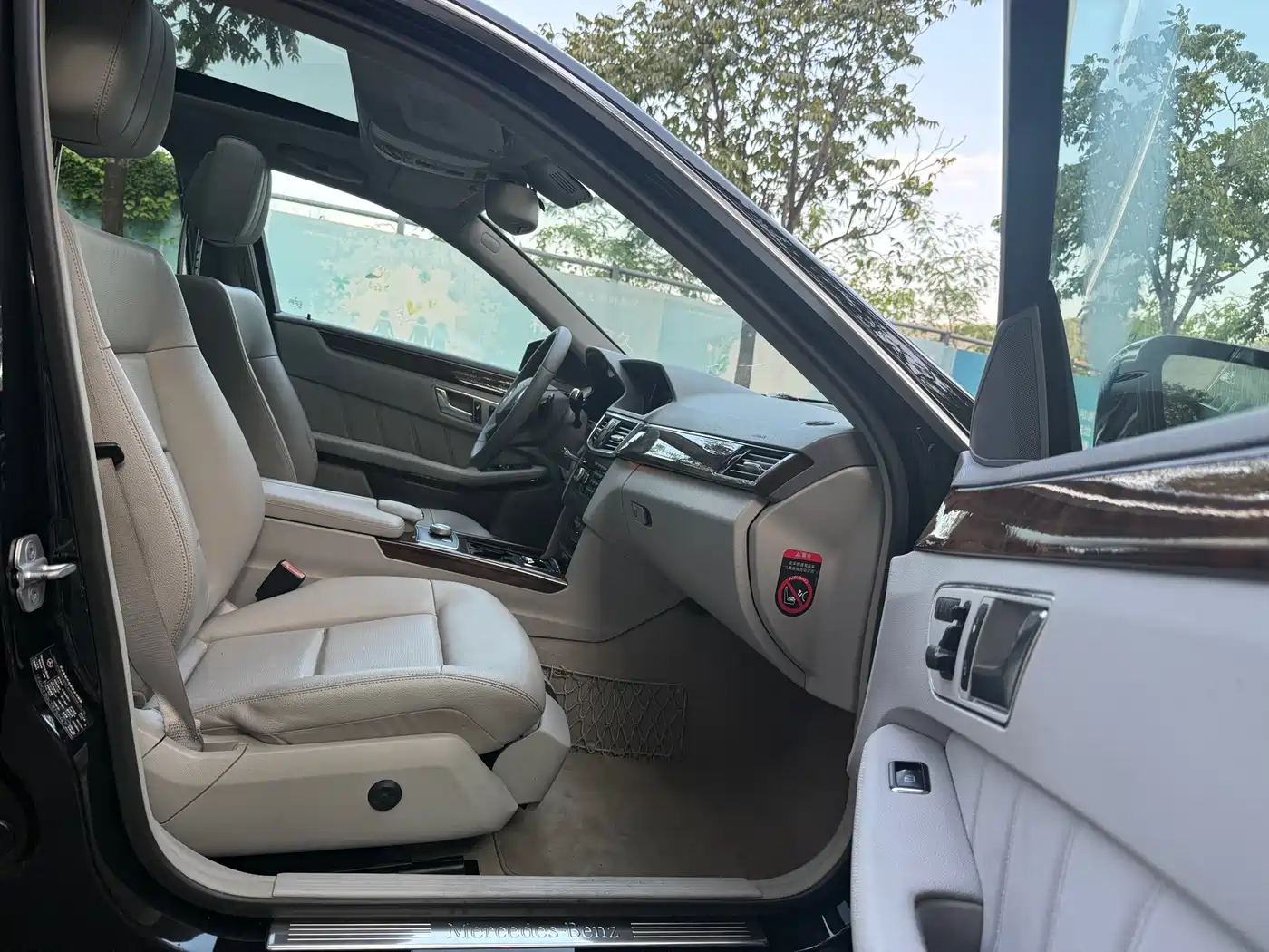 Mercedes-Benz E-Class 2012 2012 E 200 L CGI Elegance