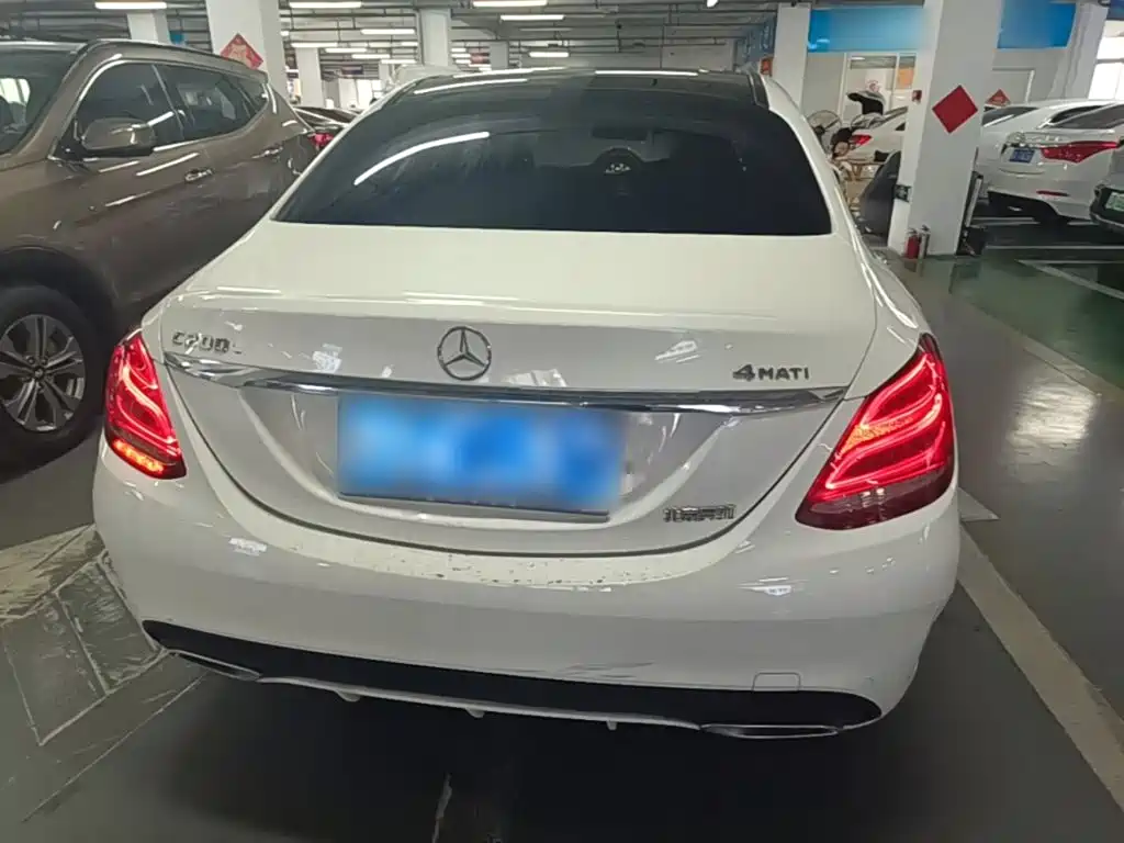 Photo 6 - Mercedes-Benz C-Class