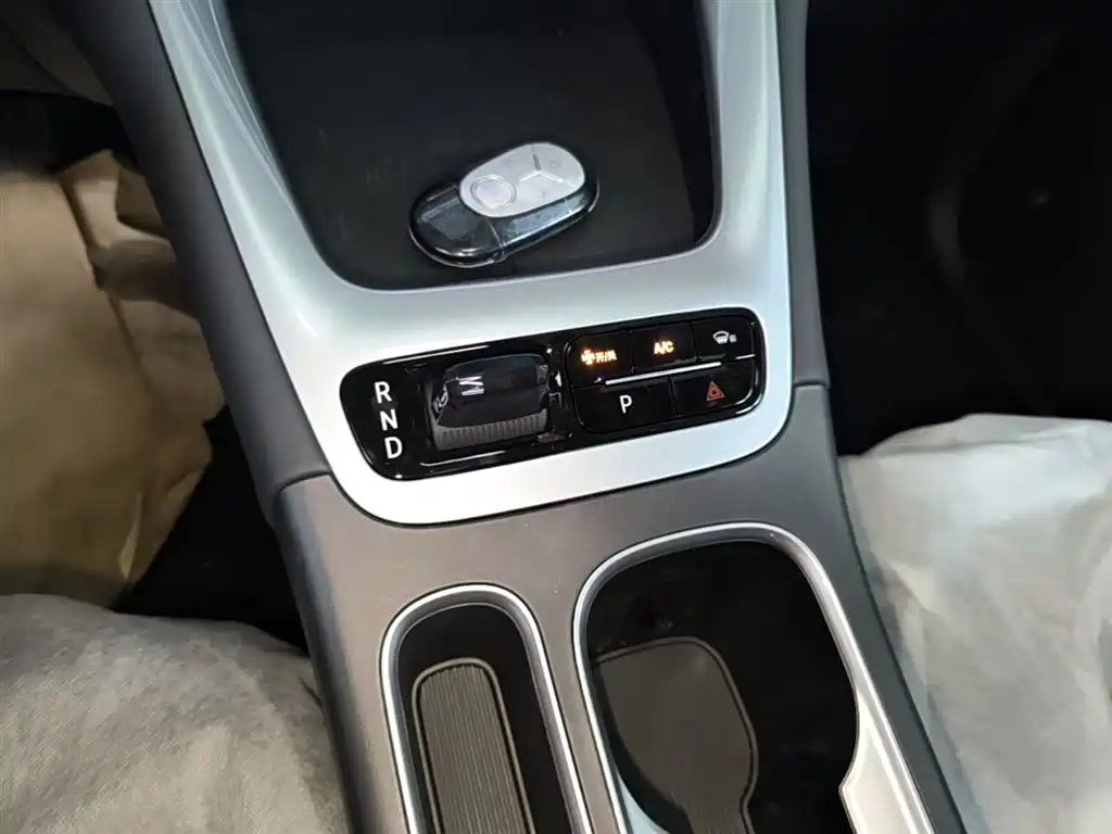 Geely Galaxy Starry Wish 2026 Model 310km Dream Edition фото 14