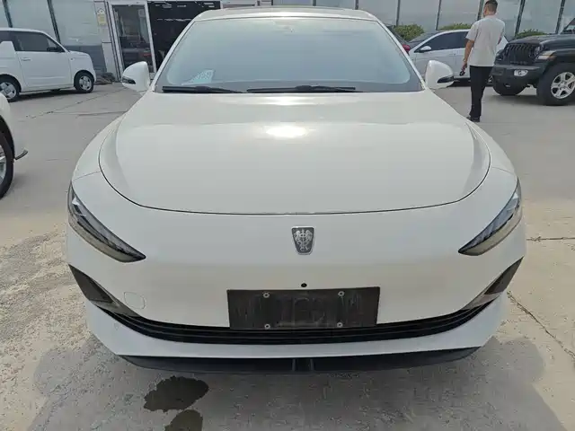 Roewe D7 2023 DMH 125km Excellence Edition