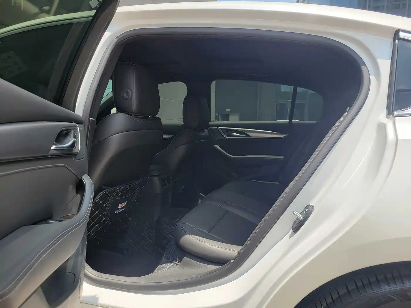 Cadillac CT5 2025 Model 28T Urban Sport Edition фото 6