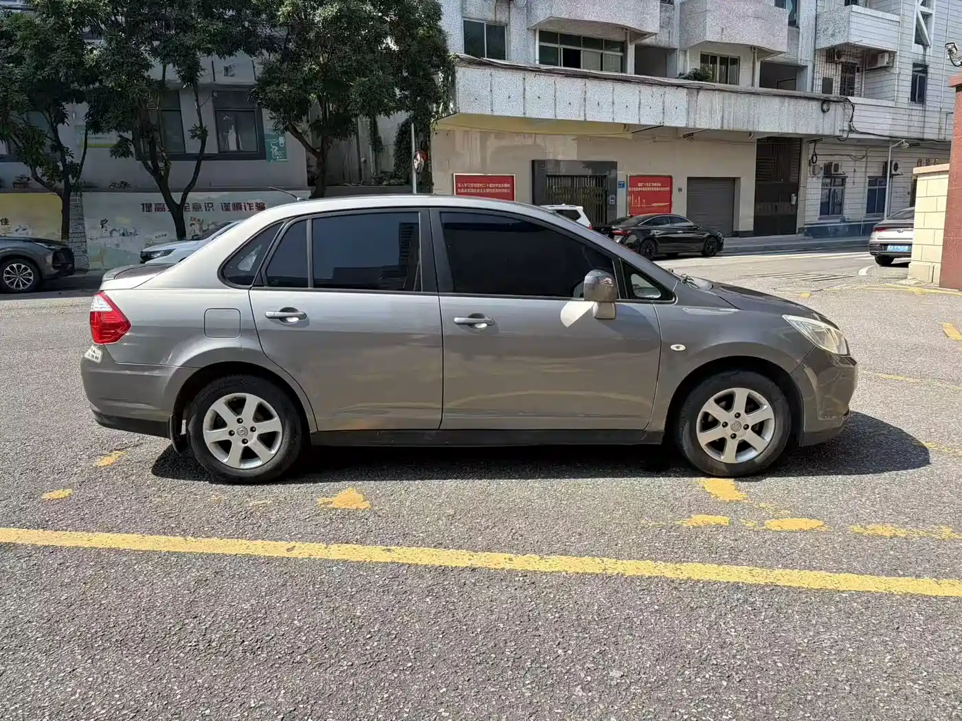 Venucia D50 2015 2015 1.6L Manual Luxury