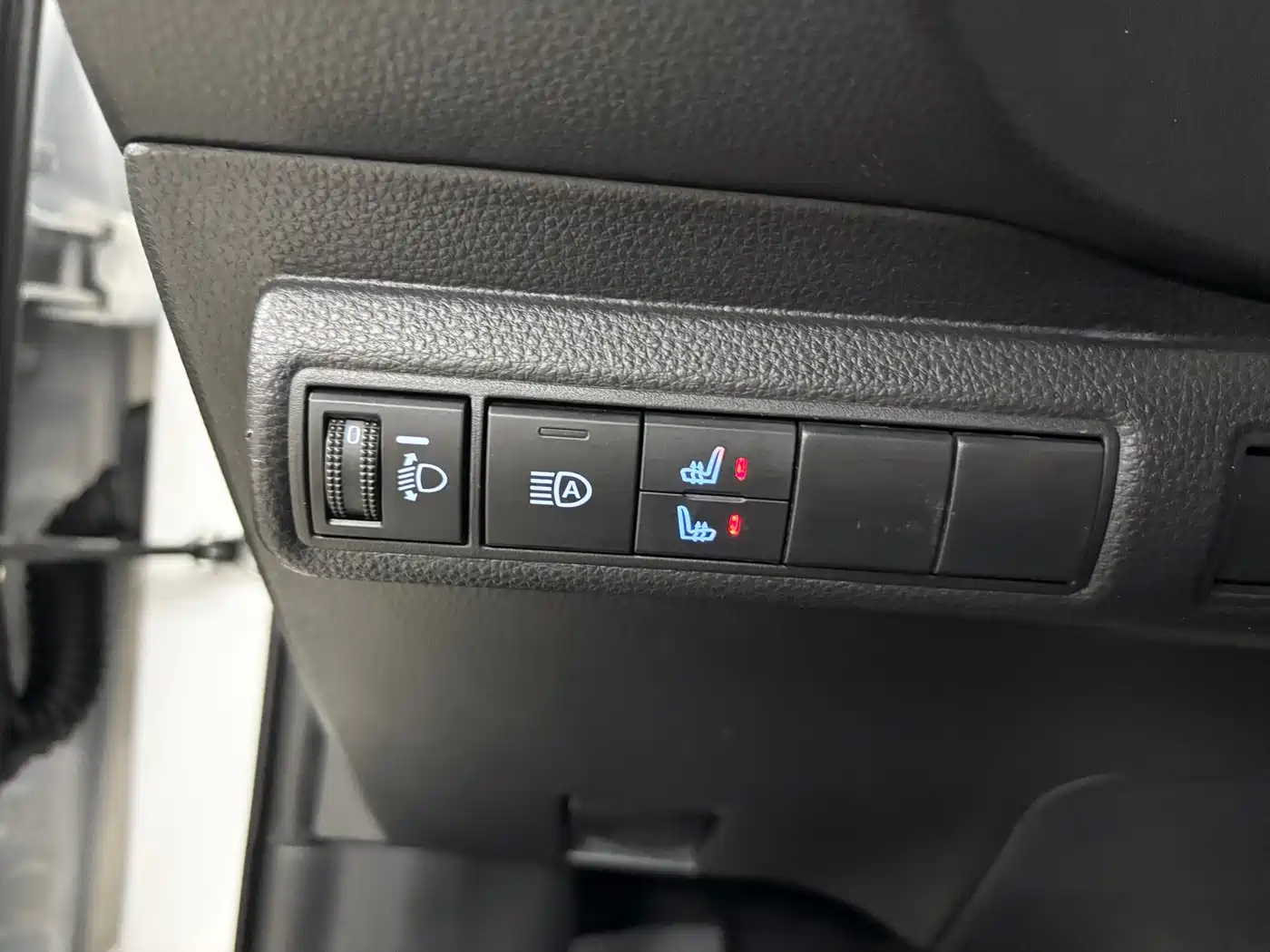 Toyota Corolla 2021 TNGA 1.5L CVT Elite Edition фото 16
