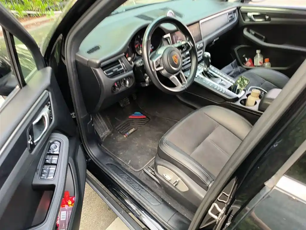 Porsche Macan 2020 Macan 2.0T фото 23