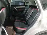 Фото 17 - Geely Coolray