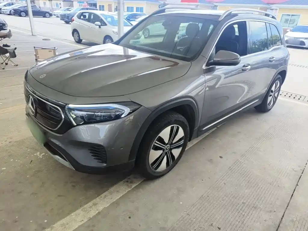 Mercedes-Benz EQB 2023