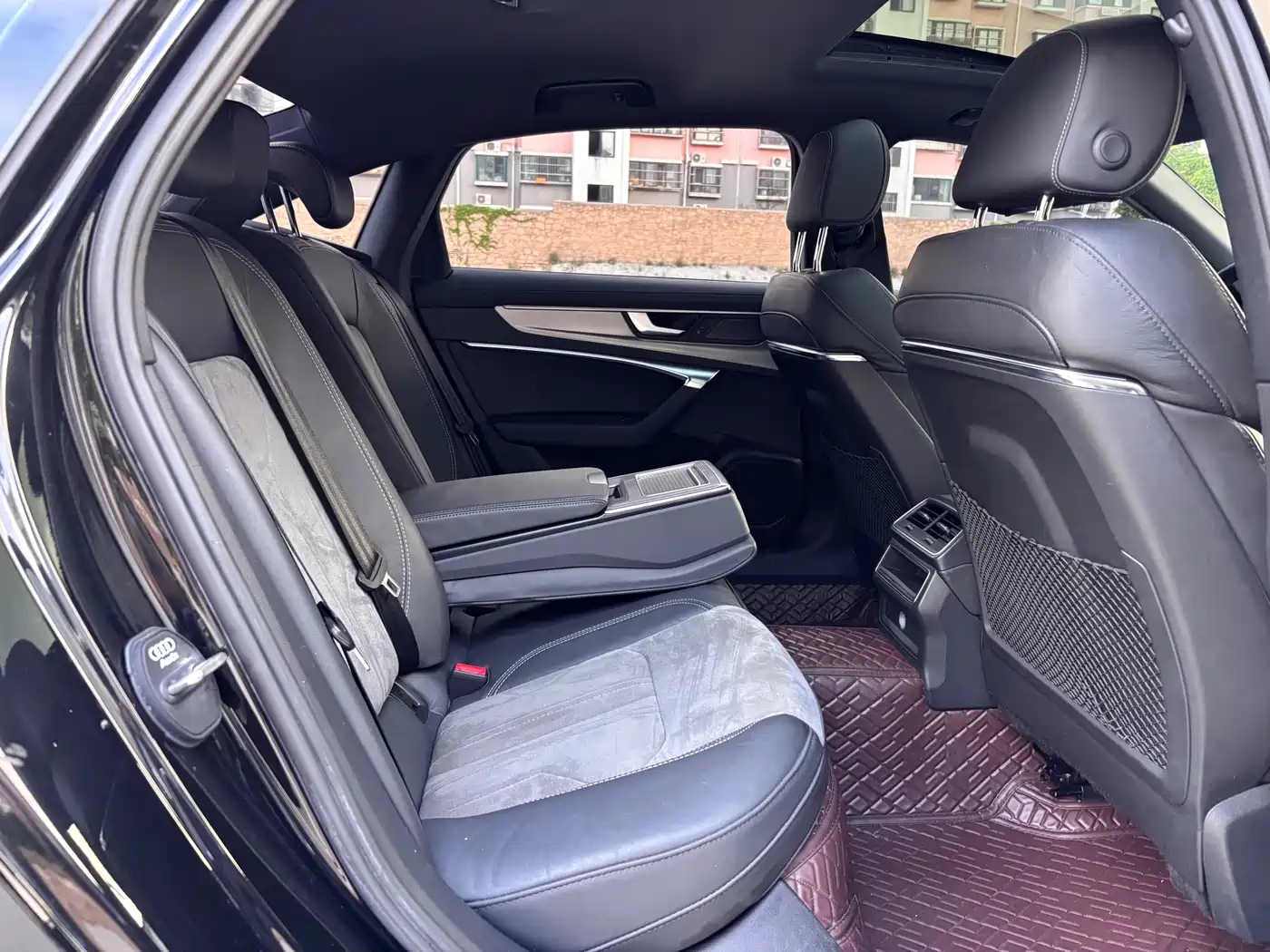 Audi A6L 2020 40 TFSI Luxury Elegance фото 12