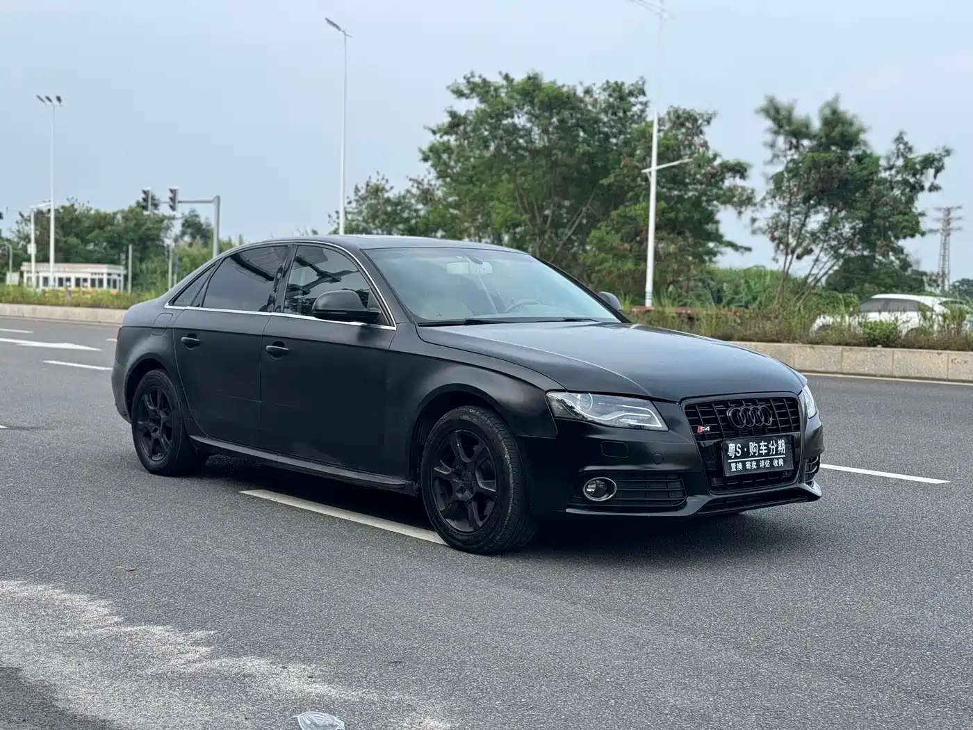 Audi A4L 2010 2.0 TFSI Comfort фото 3