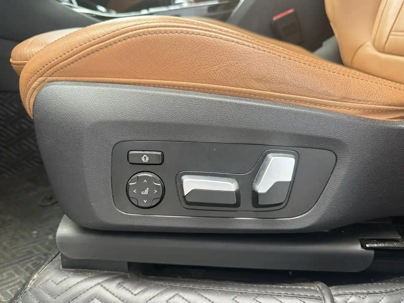 BMW X3 2021 Facelift xDrive30i Leading M Sport Package фото 15
