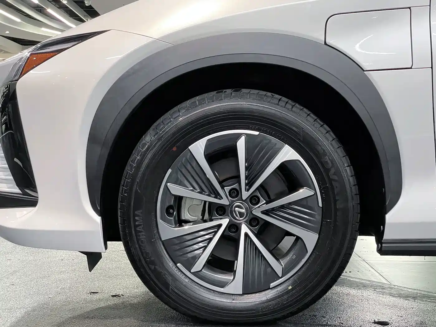 Lexus RZ 2024 2023 300e Long Range Luxury Edition