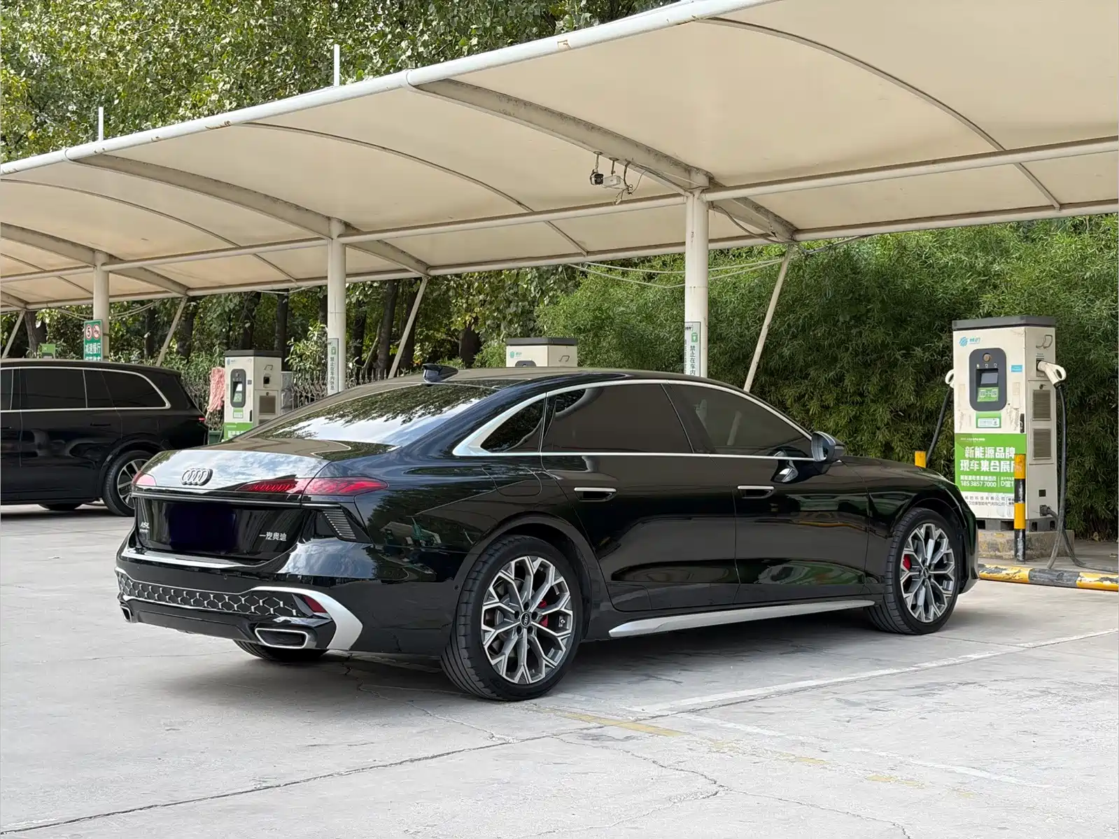 Photo 20 - Audi A6L