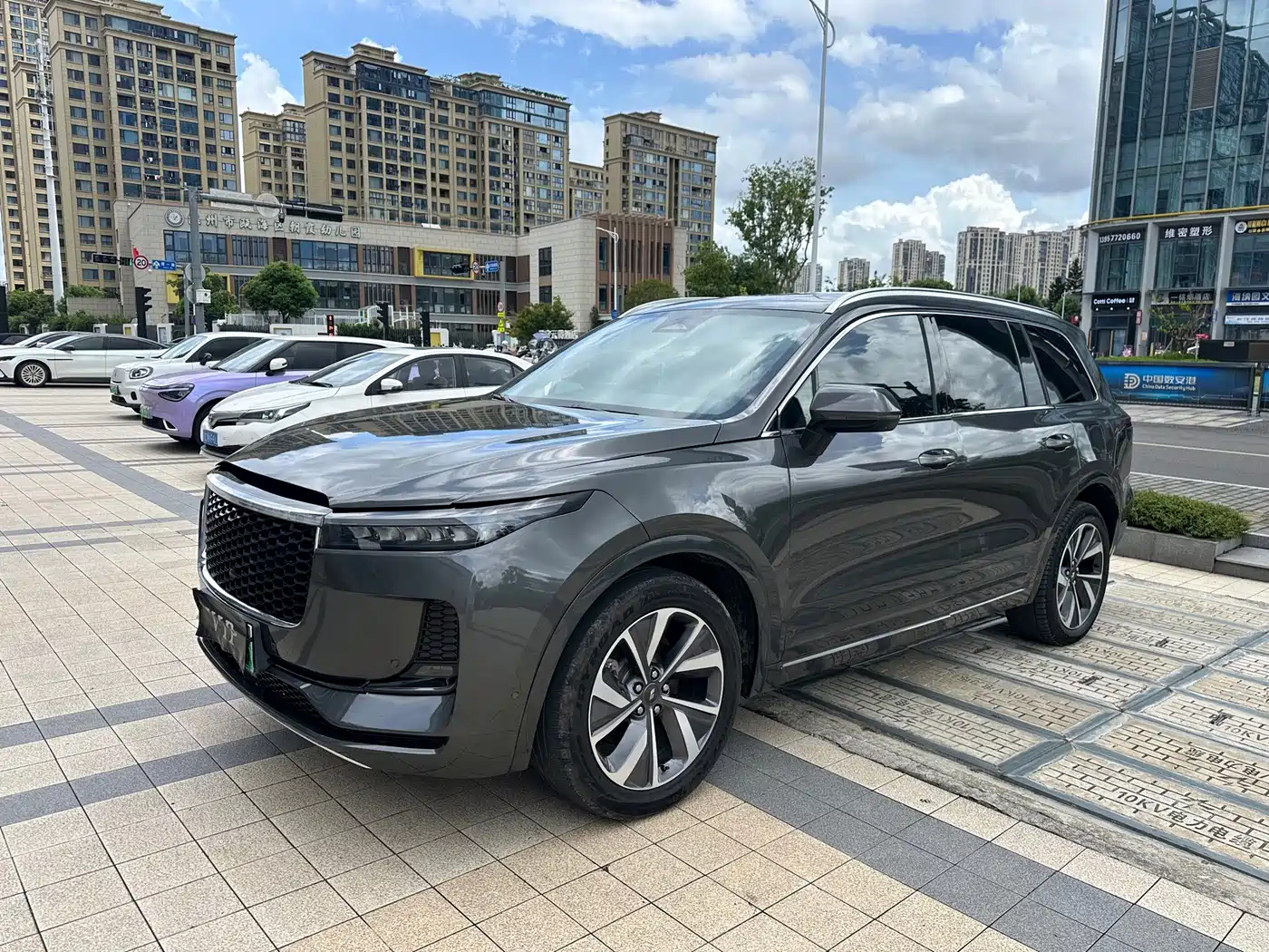 Li Auto Li ONE 2023 2021 Extended Range 6-Seater