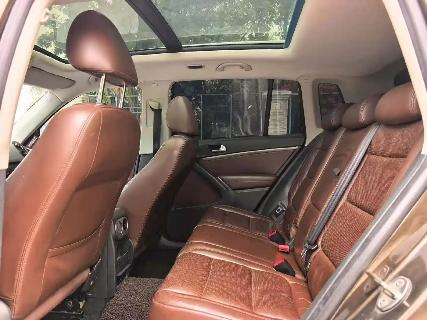 Volkswagen Tiguan 2013 1.8TSI Auto 4WD Luxury фото 6