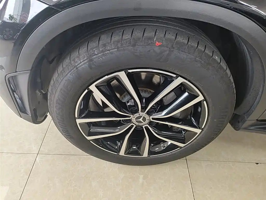 Mercedes-Benz GLC 2022 Facelift II GLC 260 L 4MATIC Luxury фото 23