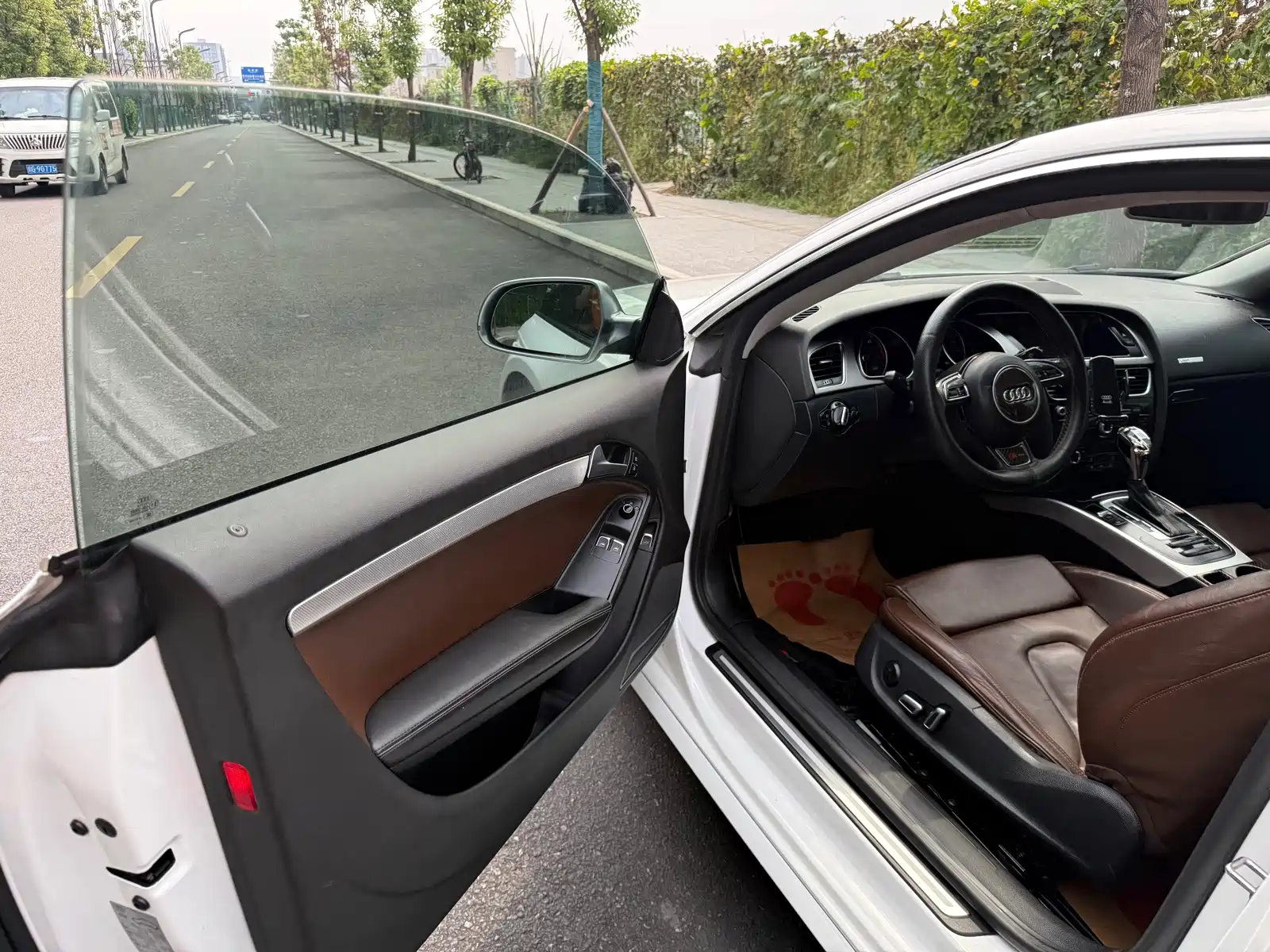 Фото 8 - Audi A5 (Import)