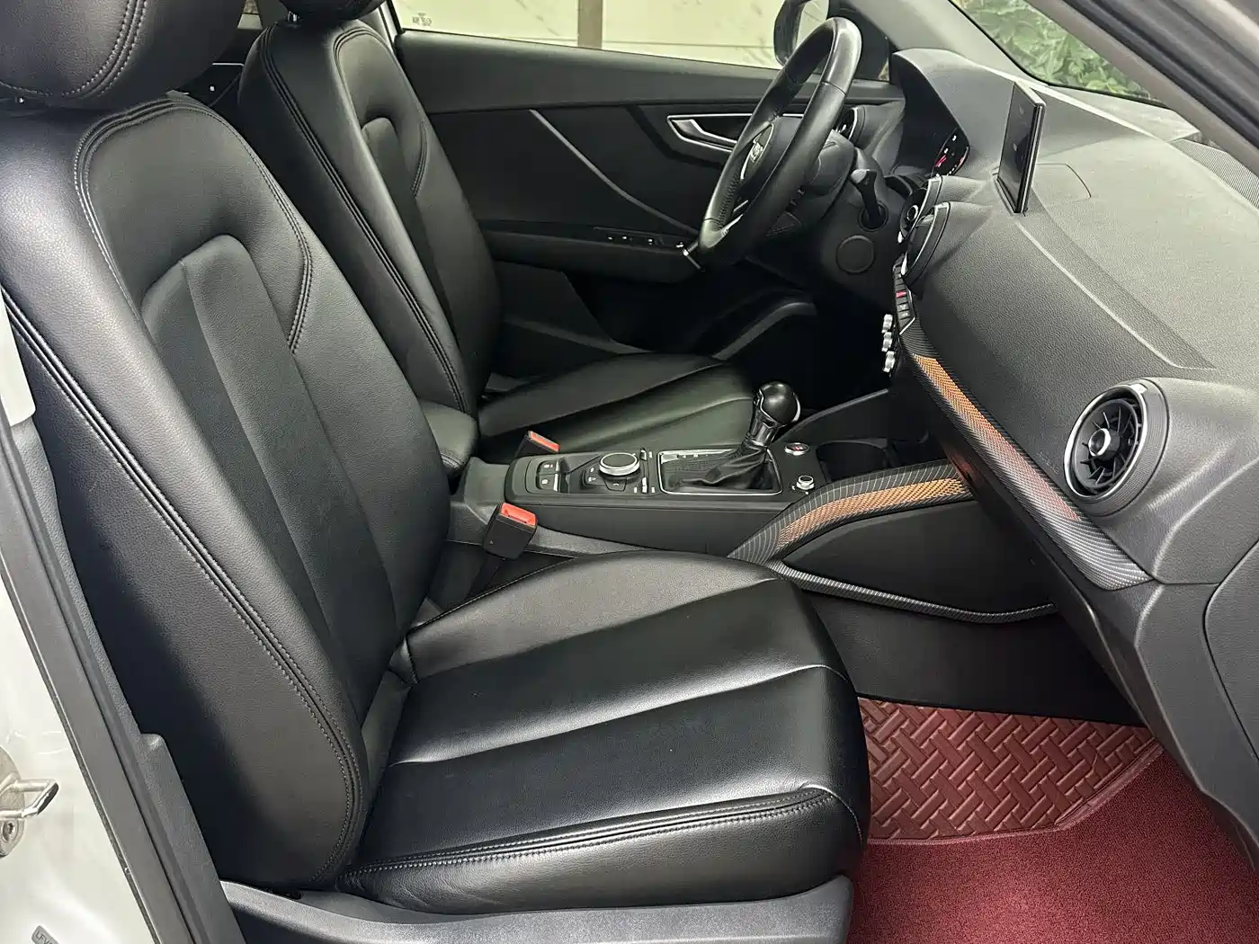 Audi Q2L 2018 35 TFSI Launch Exclusive Edition China VI фото 10