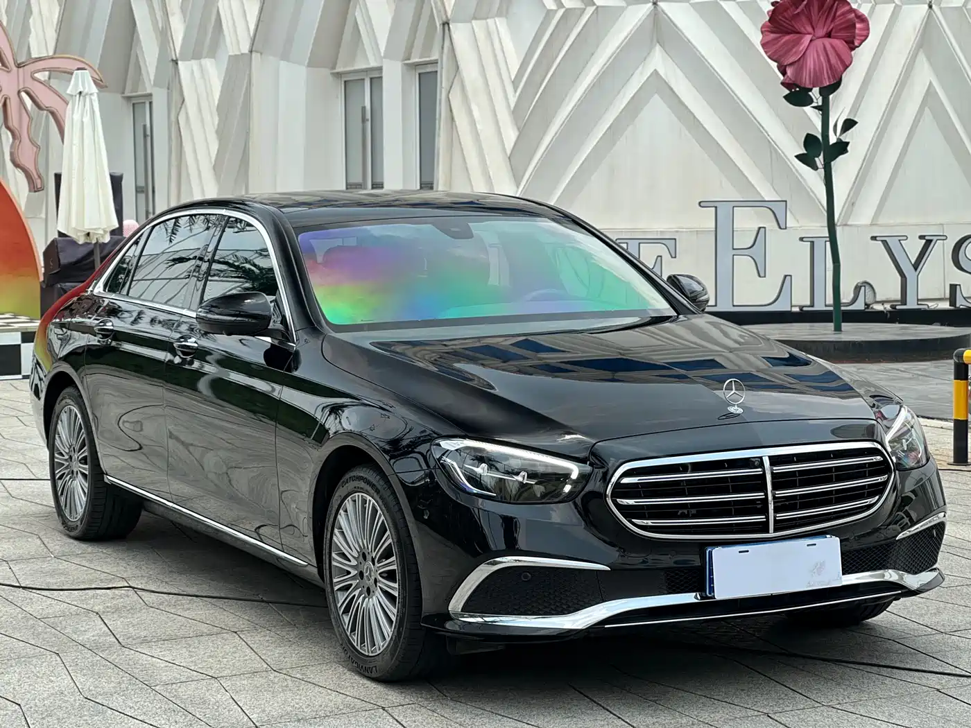 Mercedes-Benz E-Class 2023 E 300 L Fashion фото 3
