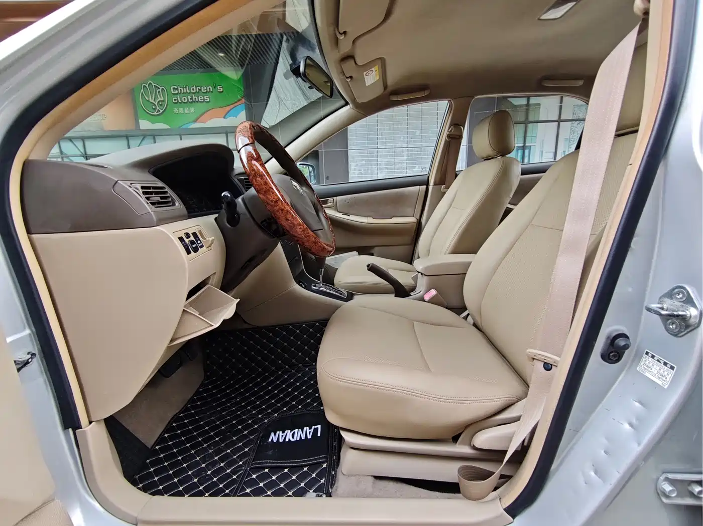 Toyota Corolla 2010 1.6L Automatic Classic Edition фото 6
