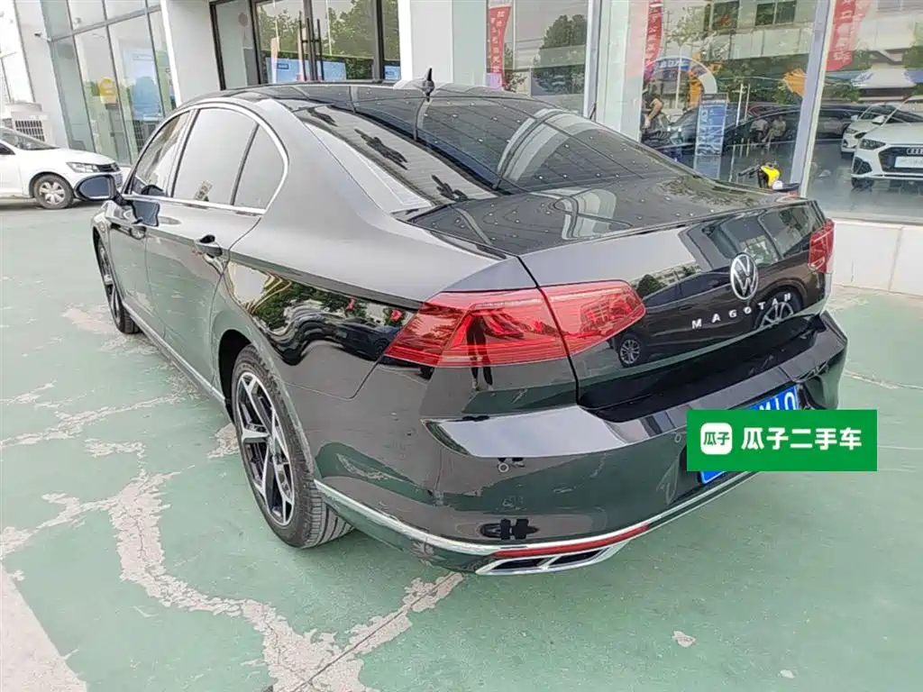 Volkswagen Magotan 2023 2 Million Units Anniversary Edition 330TSI DSG Leading Type фото 5