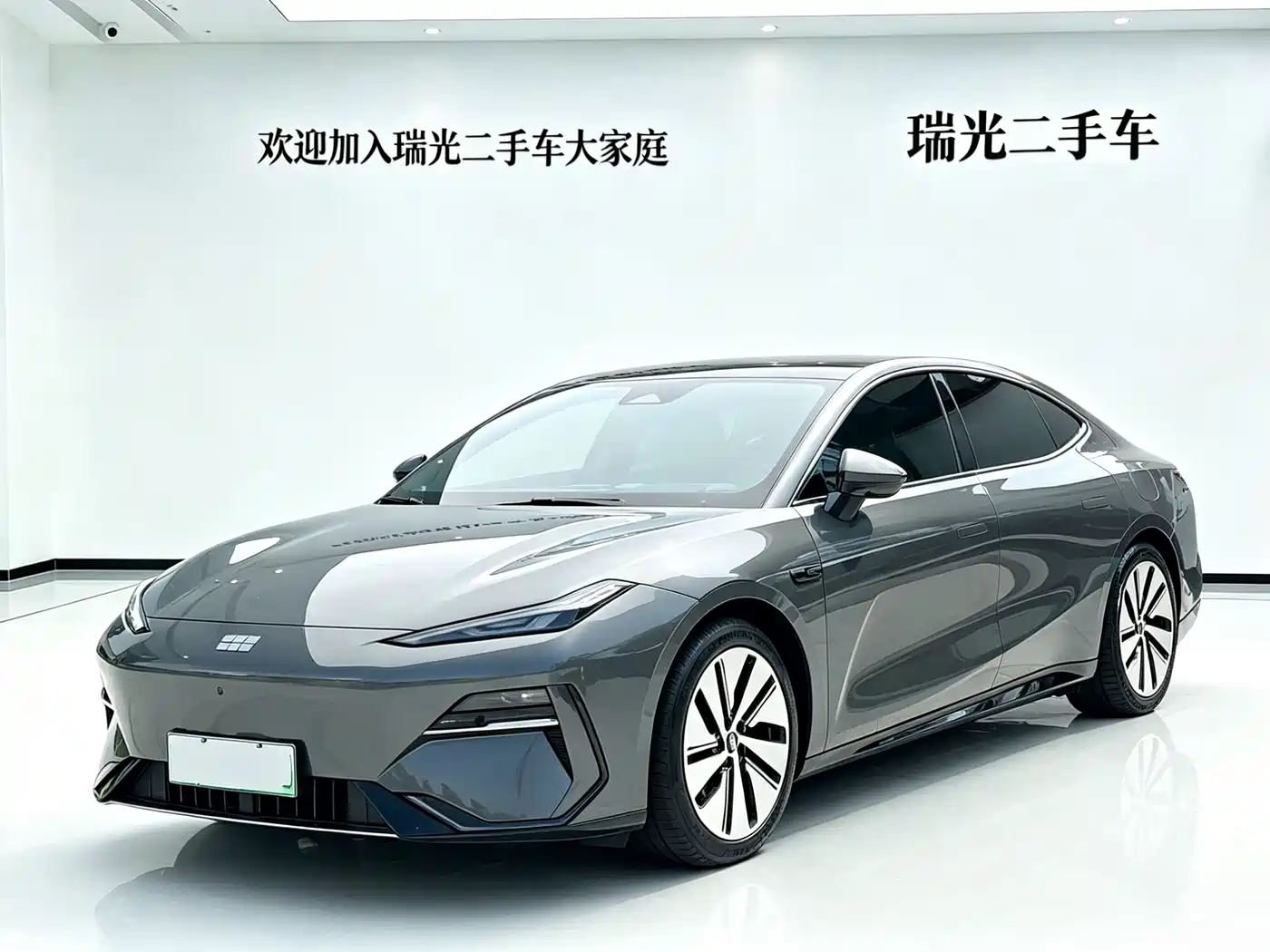 Geely Galaxy Galaxy E8 2024 550km RWD MAX