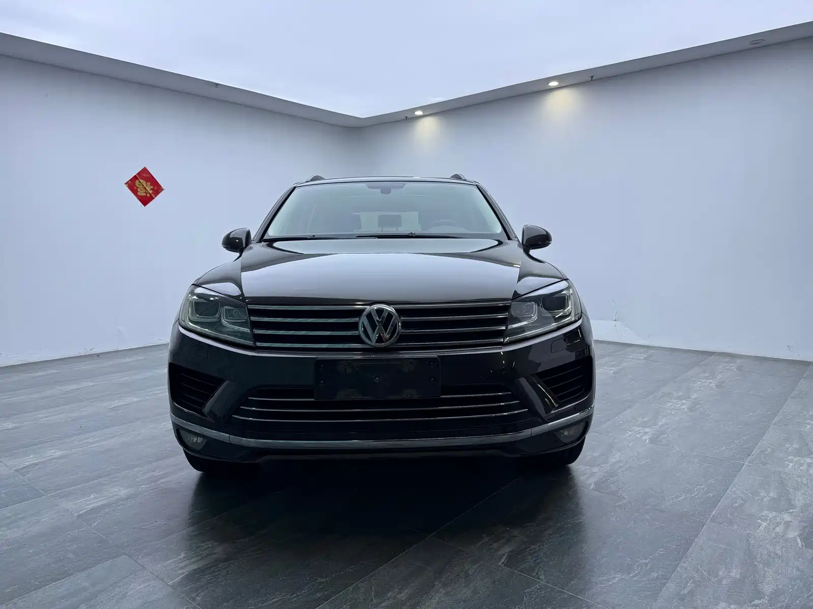 Фото 2 - Volkswagen Touareg