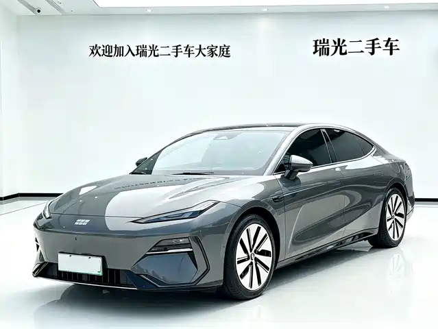  Geely Galaxy Galaxy E8 2024 550km RWD MAX