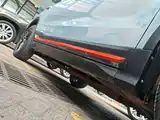 Фото 21 - Geely Atlas